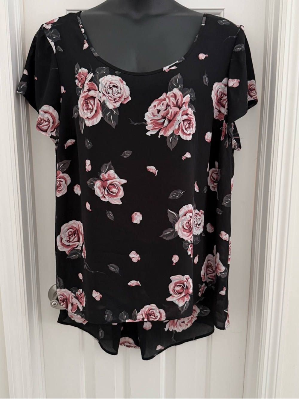torrid Black Top with Pink Rose Print